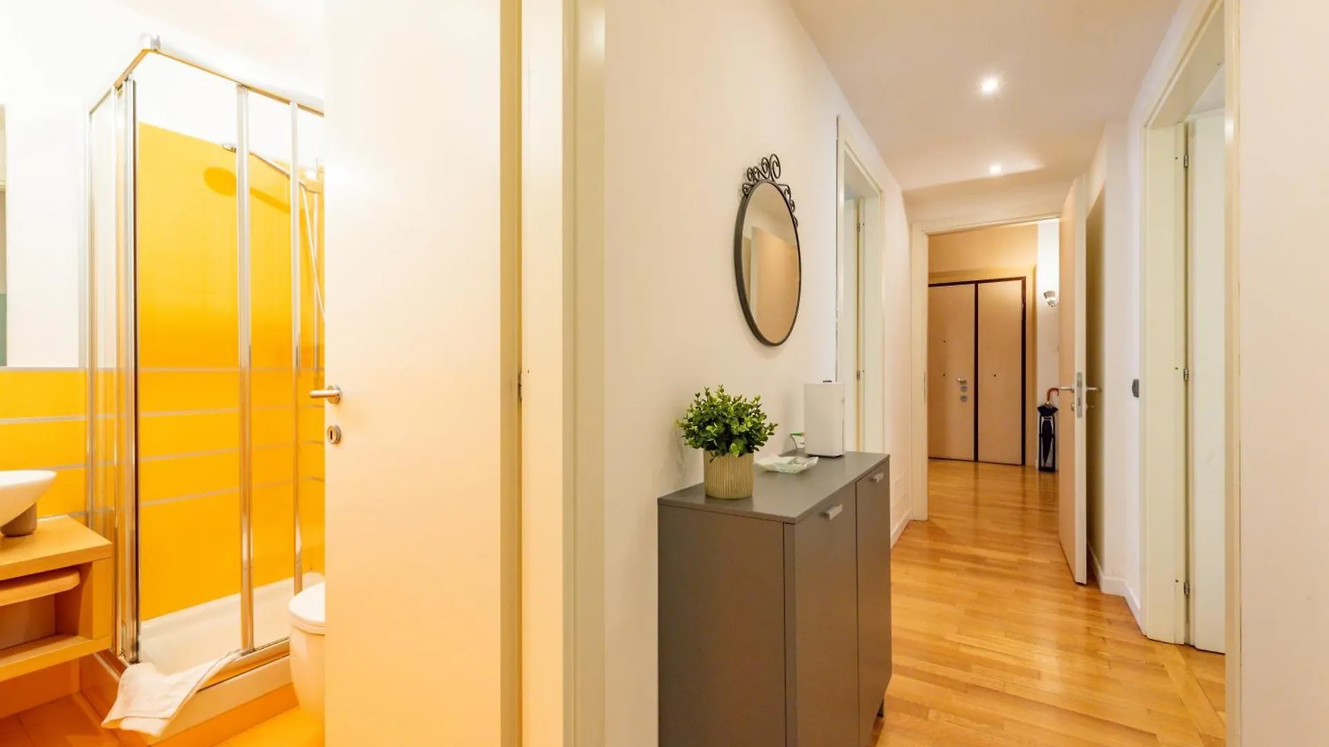 Gabi Spacious Design Apartment Rome